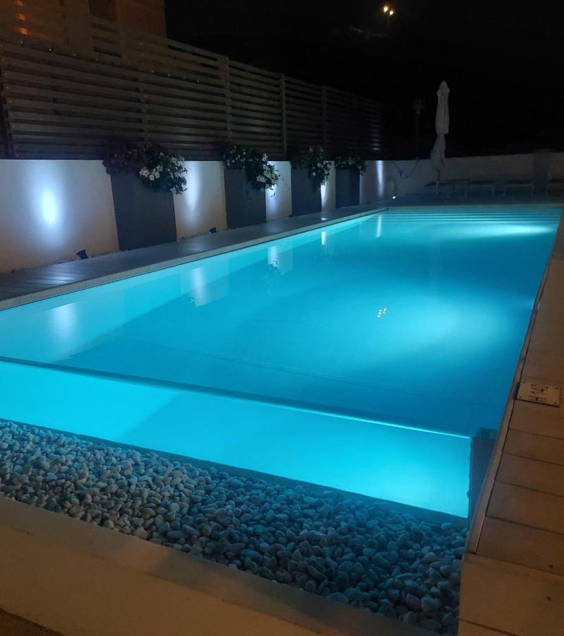 Hotel Nettuno กาลาโกโนเน ภายนอก รูปภาพ