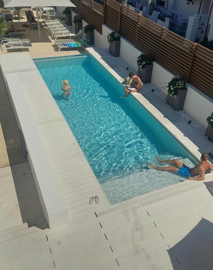 Hotel Nettuno กาลาโกโนเน ภายนอก รูปภาพ
