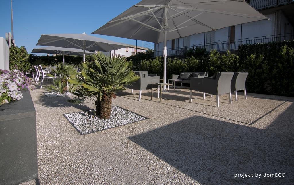 Hotel Nettuno กาลาโกโนเน ภายนอก รูปภาพ
