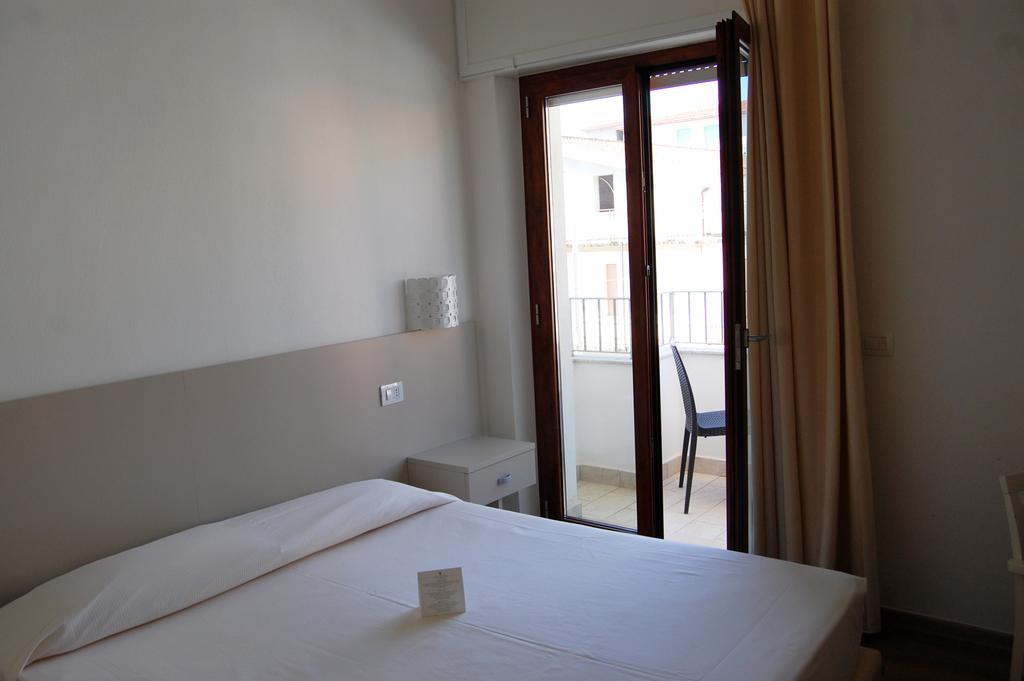 Hotel Nettuno กาลาโกโนเน ภายนอก รูปภาพ