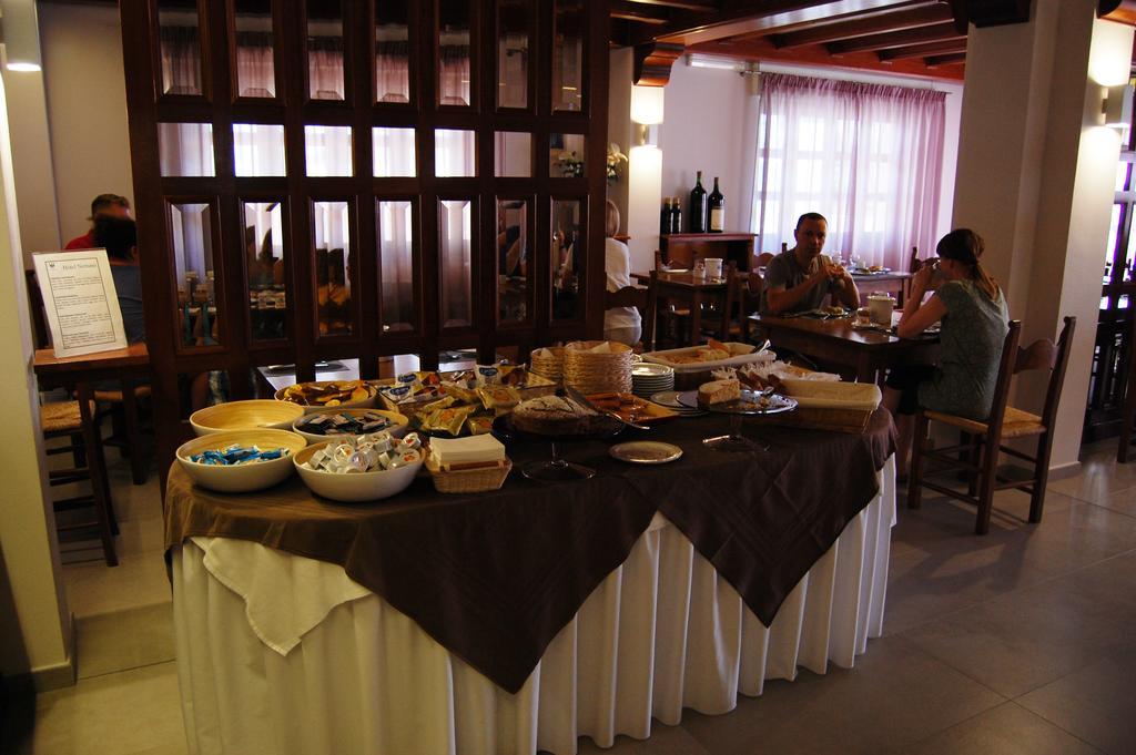 Hotel Nettuno กาลาโกโนเน ภายนอก รูปภาพ